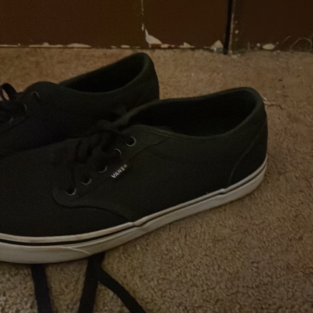 Barley Warn Vans View 2